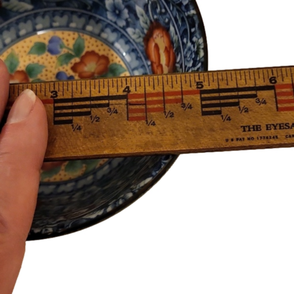 Japanese Rice bowl the color is blue with a bird on the bottom - Picture 6 of 6